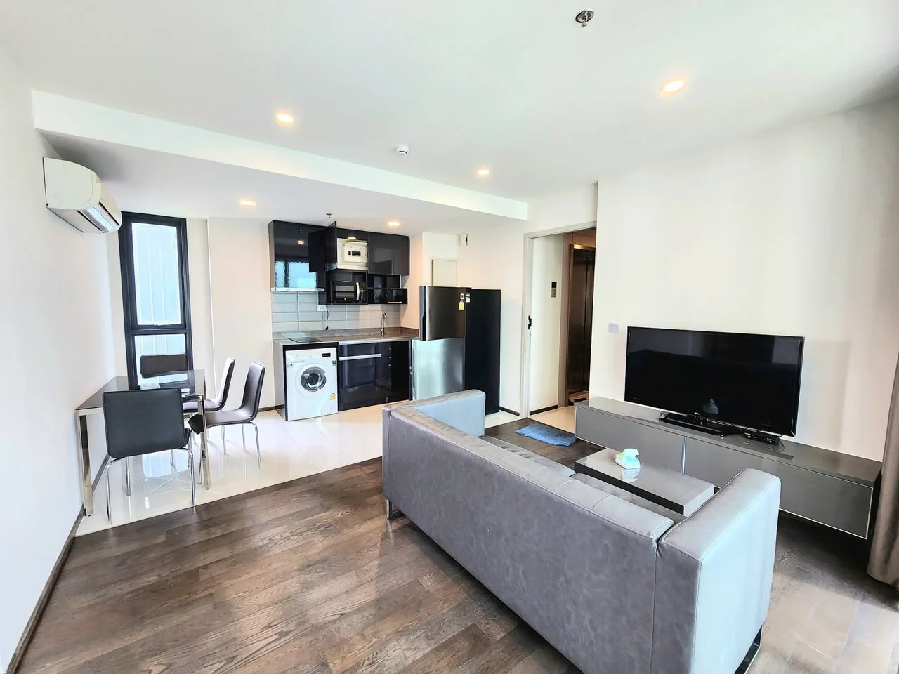 2 Bedroom condo in IDEO Q Siam-Ratchathewi