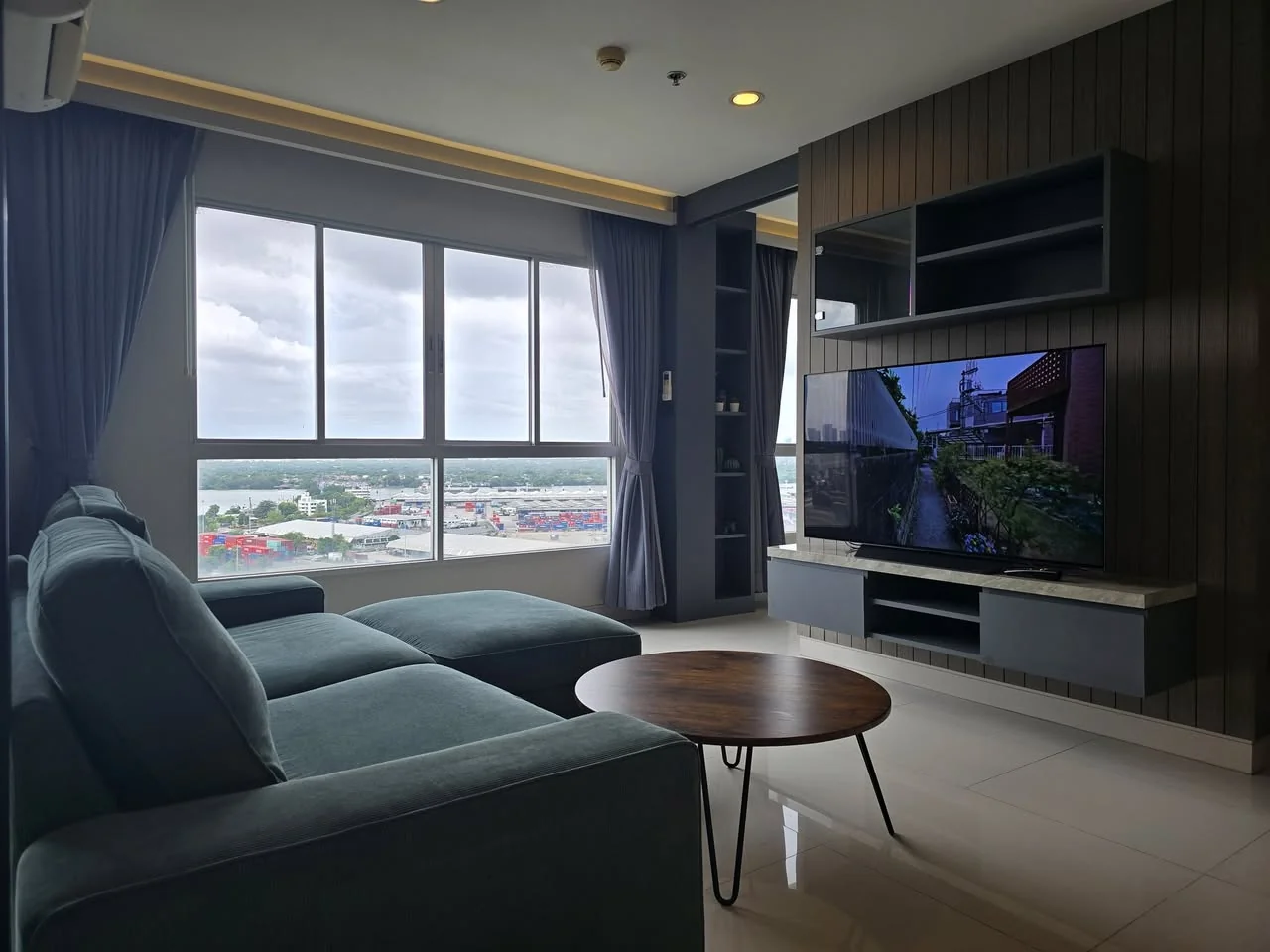 1 Bedroom condo in Lumpini Place Rama 4-Kluaynamthai