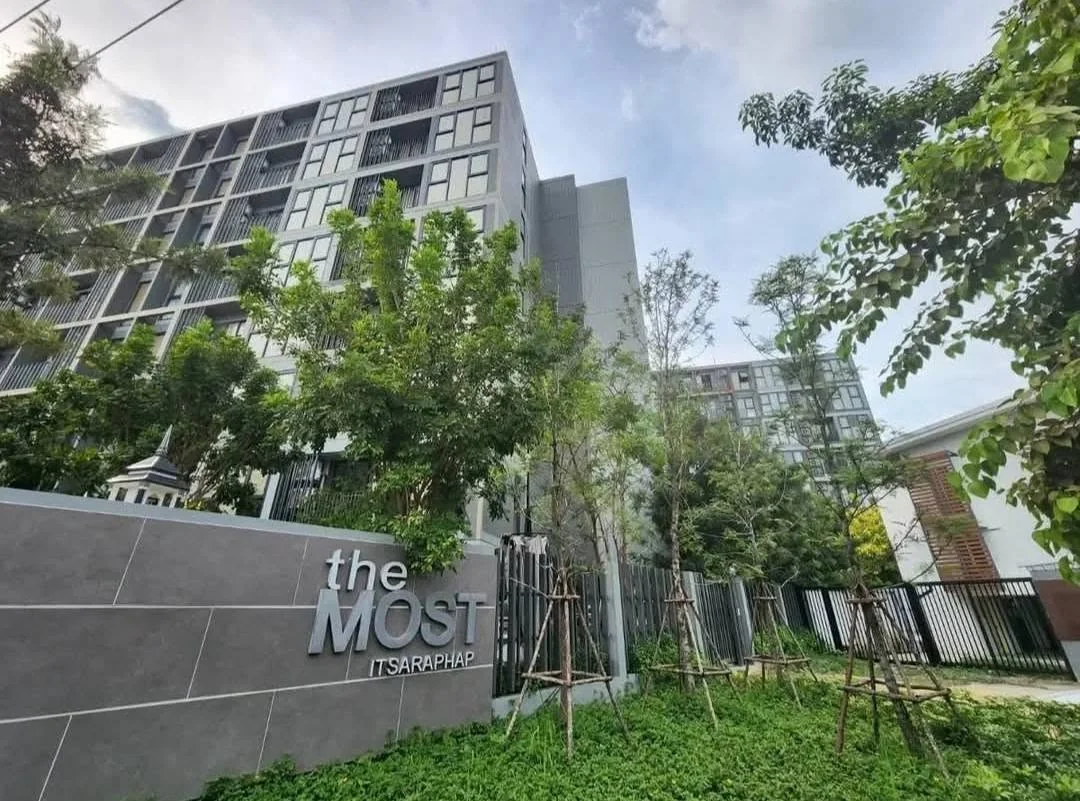 Studio condo in The Most Itsaraphap