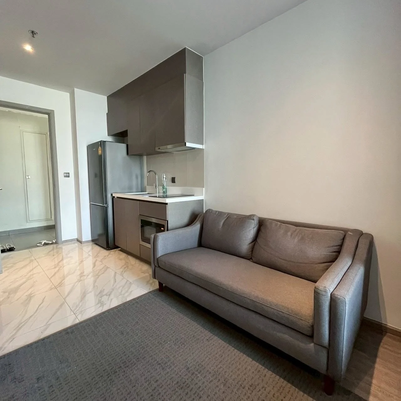 Studio condo in Rhythm Ekkamai