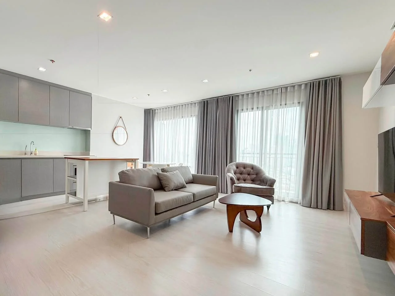 2 Bedroom condo in Rhythm Sukhumvit 36-38