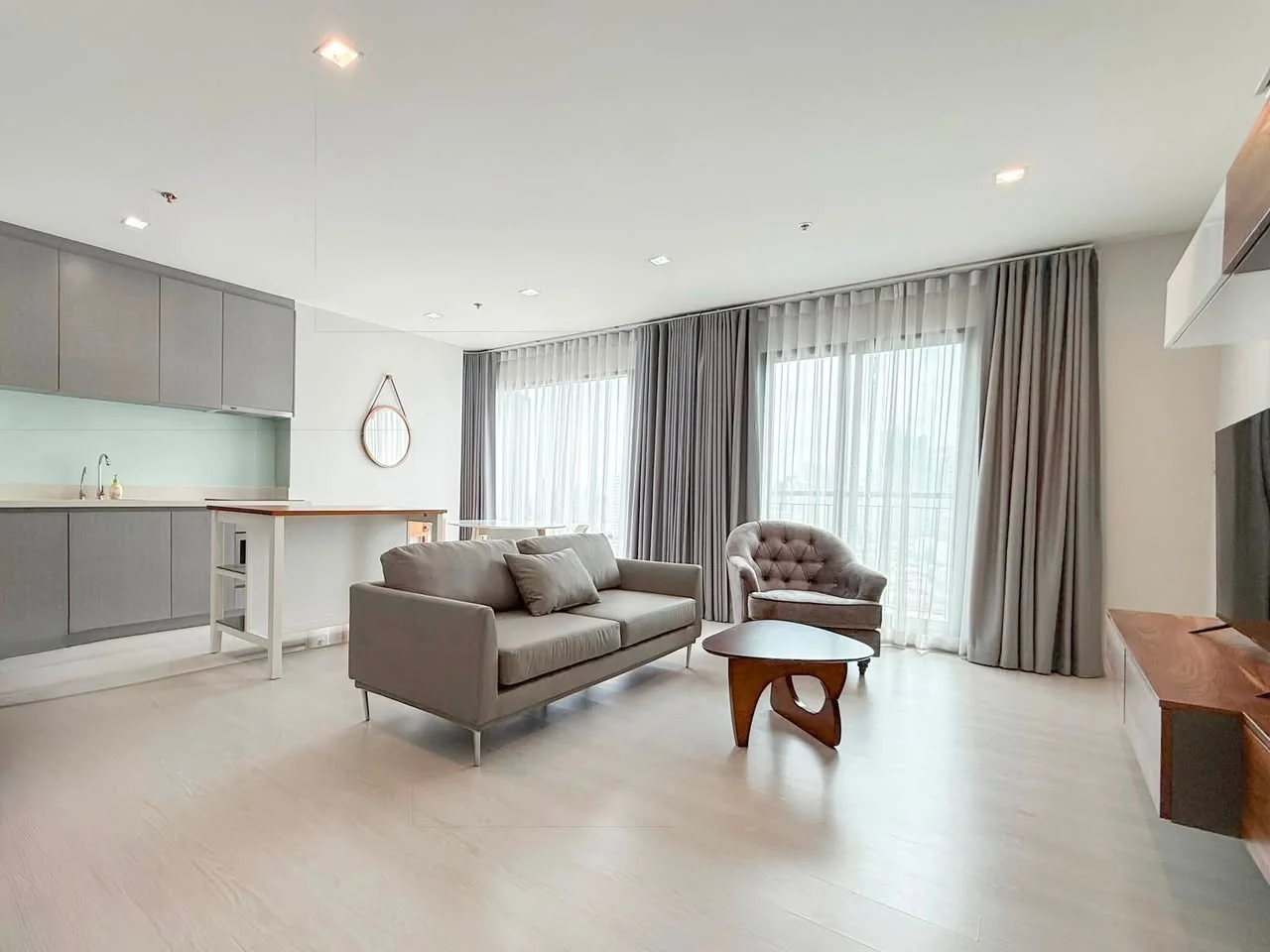 2 Bedroom condo in Rhythm Sukhumvit 36-38