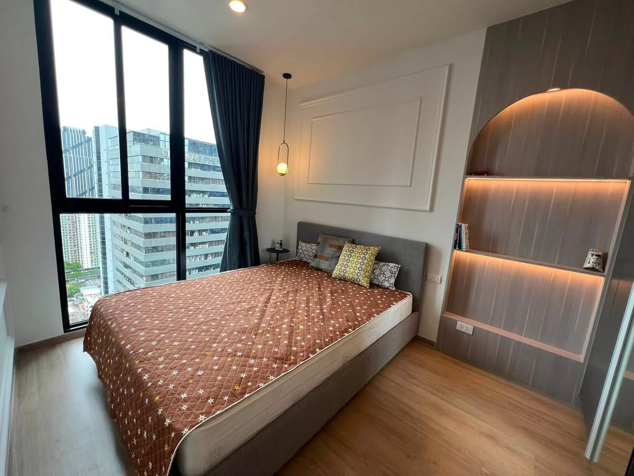 1 Bedroom condo in Nue District R9