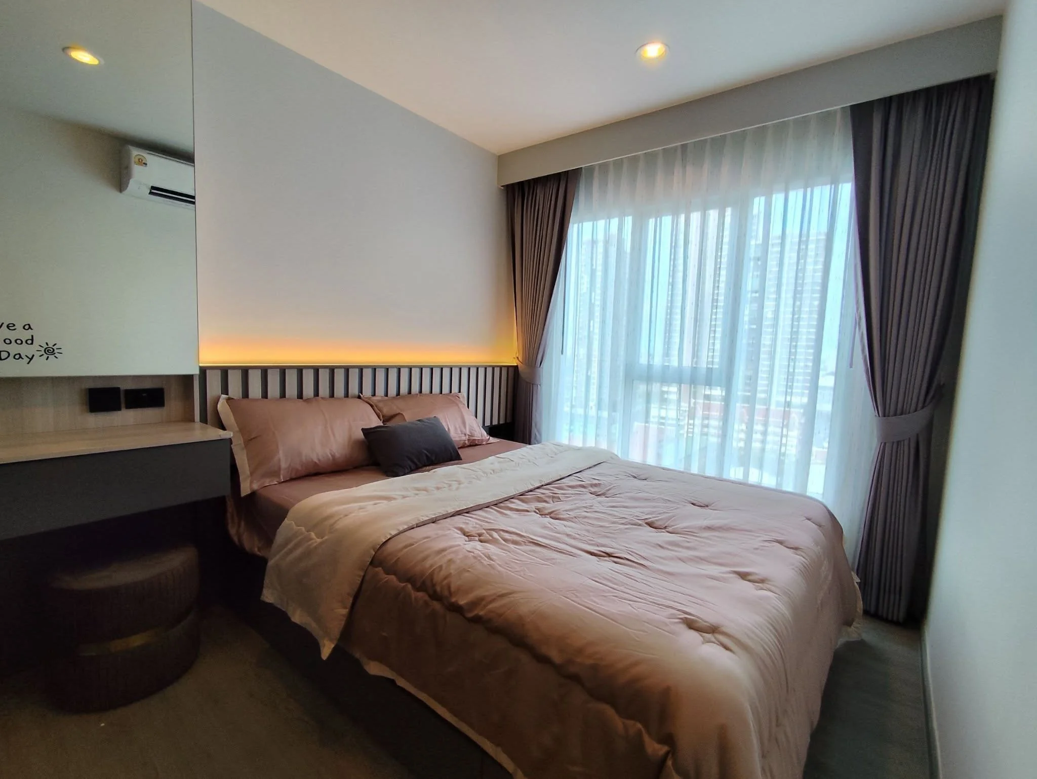 1 Bedroom condo in Regent Home Bangna