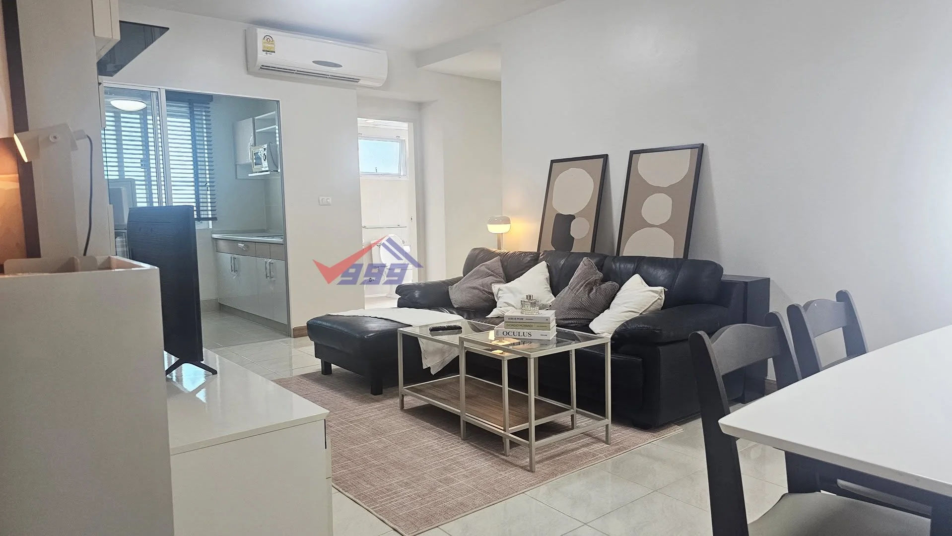 2 Bedroom condo in Supalai Park Ekkamai-Thonglor