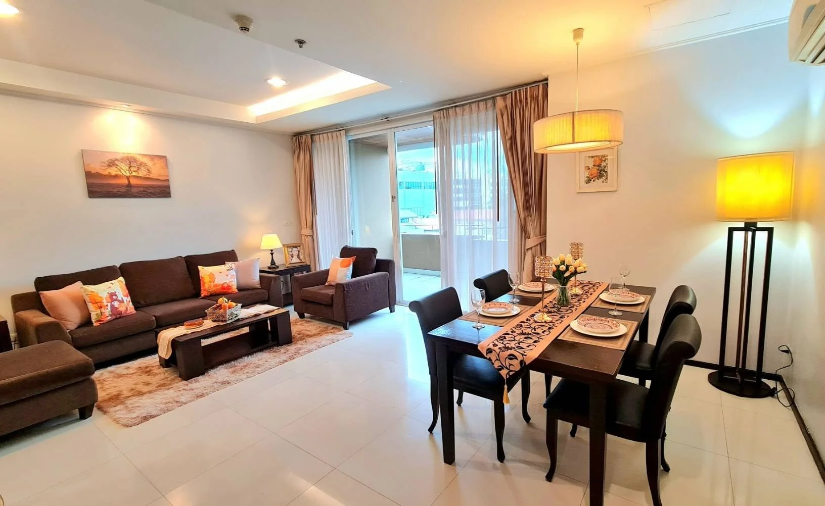 2 Bedroom condo in Piyathip Place