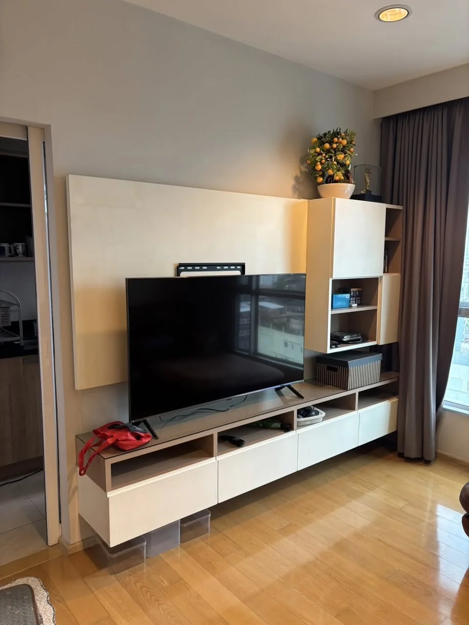 2 Bedroom condo in Hive Sathorn