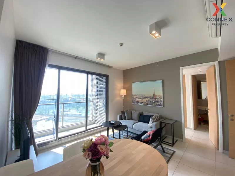 1 Bedroom condo in The Lofts Ekkamai
