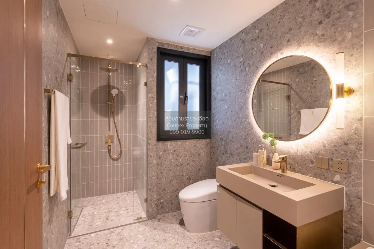 1 Bedroom condo in Via 34
