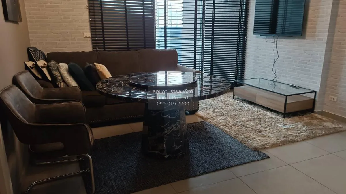 1 Bedroom condo in The Lofts Ekkamai