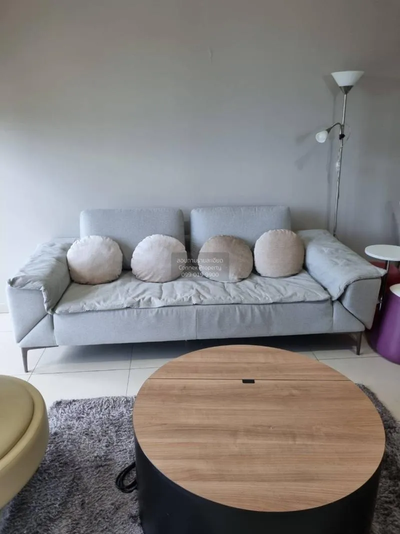 2 Bedroom condo in The Lofts Ekkamai