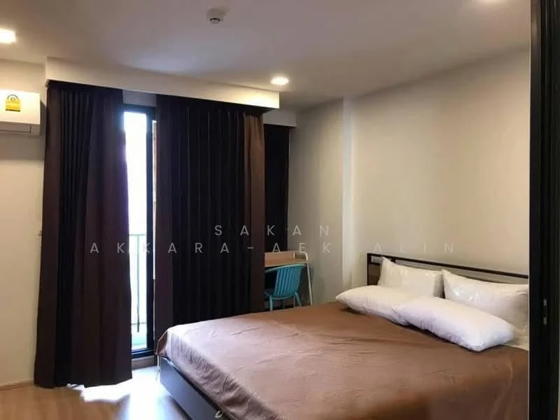 1 Bedroom condo in Maestro 07 Victory Monument