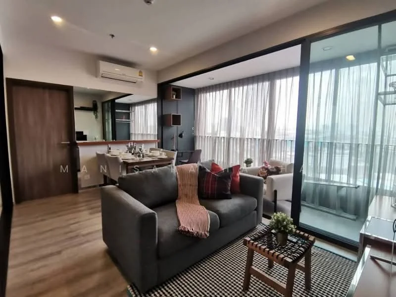 2 Bedroom condo in IDEO Mobi Asoke