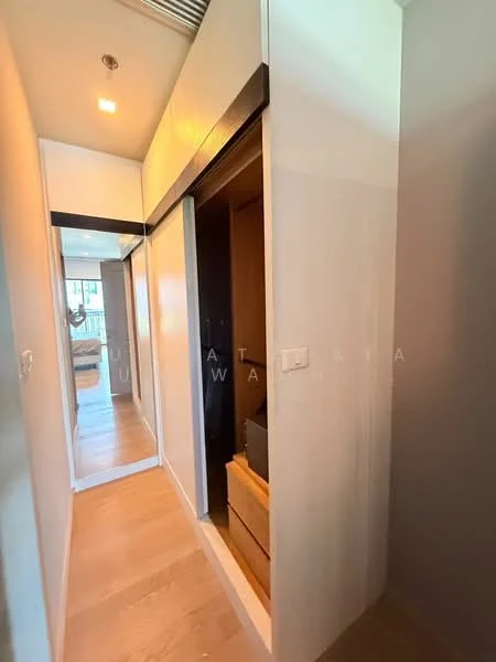 1 Bedroom condo in Noble Refine