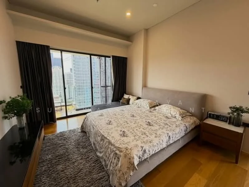 3 Bedroom condo in Siamese Exclusive Sukhumvit 31