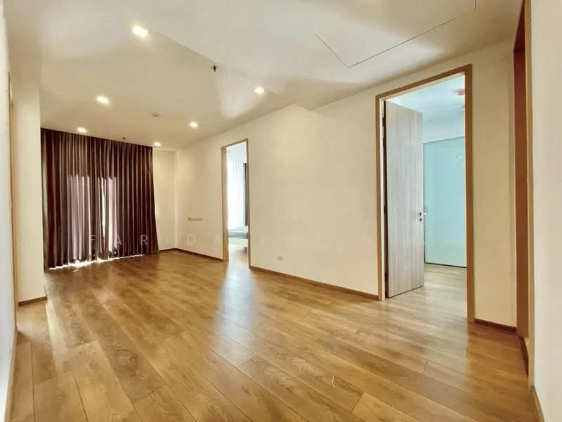 3 Bedroom condo in Noble BE33