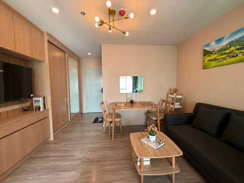 1 Bedroom condo in Regent Home Bangna