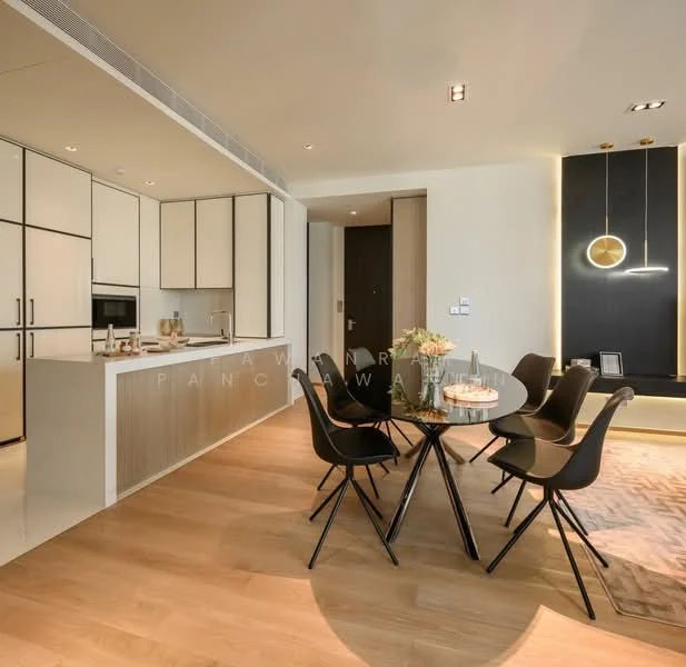 2 Bedroom condo in BEATNIQ Sukhumvit 32