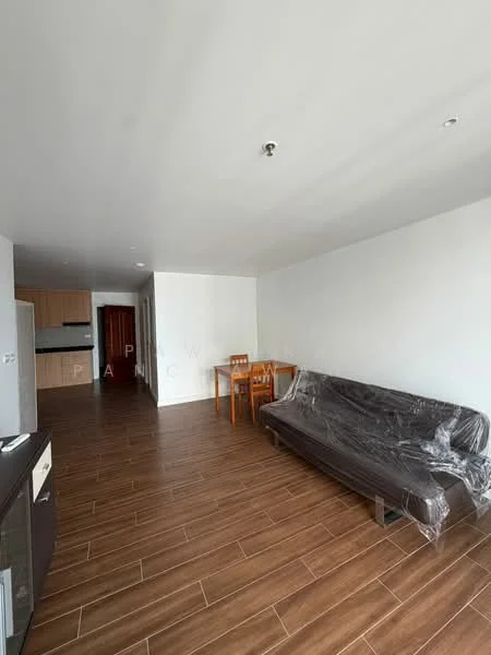 2 Bedroom condo in Asoke Place