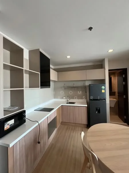 2 Bedroom condo in Rhythm Sathorn