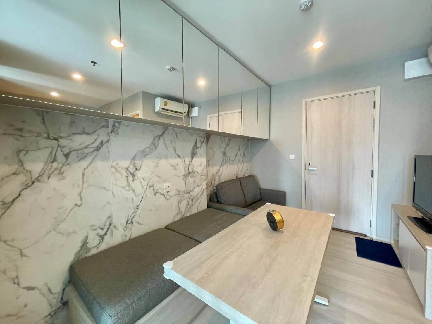 1 Bedroom condo in Life Asoke