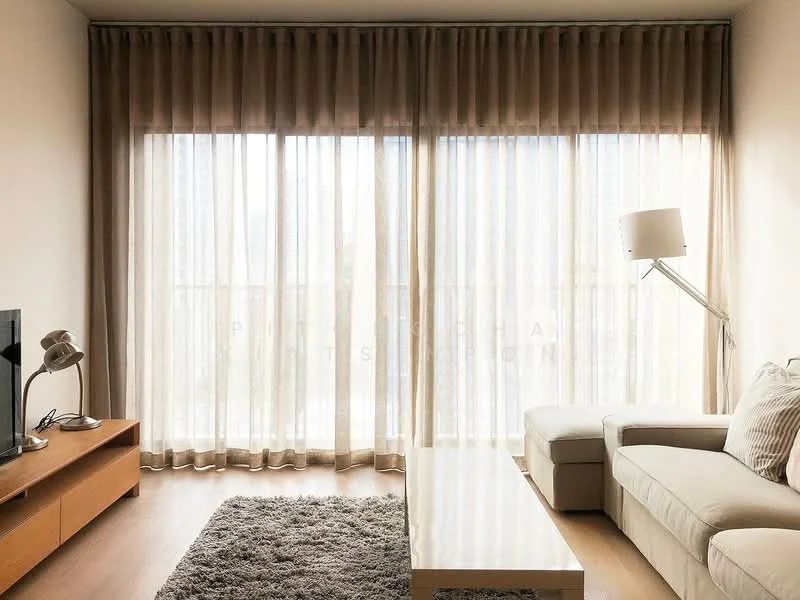 1 Bedroom condo in Noble Refine