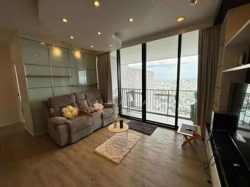 2 Bedroom condo in The Issara Ladprao
