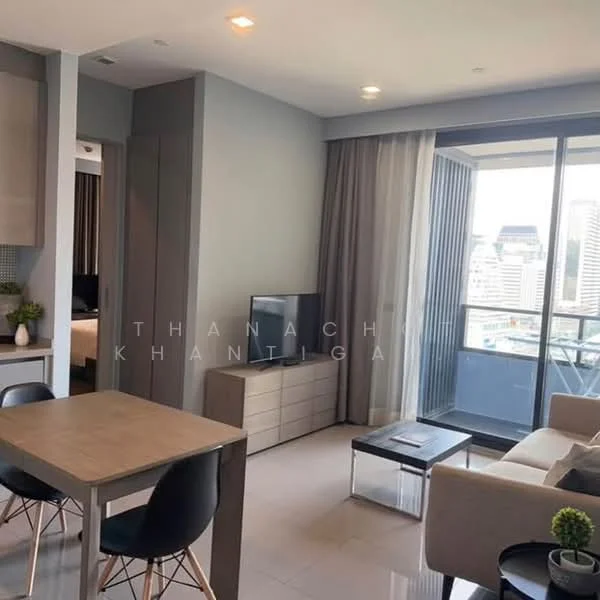 1 Bedroom condo in M Silom