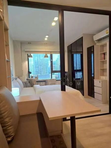 1 Bedroom condo in Life Asoke