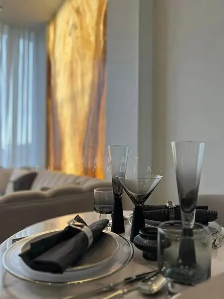 1 Bedroom condo in 28 Chidlom