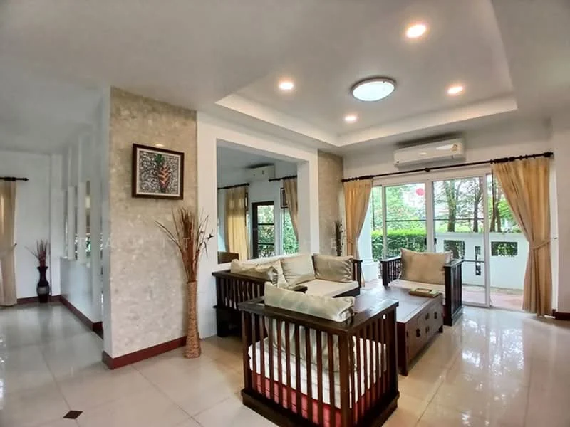 3 Bedroom condo in Perfect Place Ramkhamhaeng 164