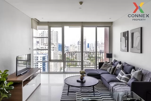 2 Bedroom condo in Fullerton Sukhumvit