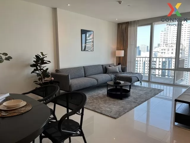 2 Bedroom condo in Fullerton Sukhumvit