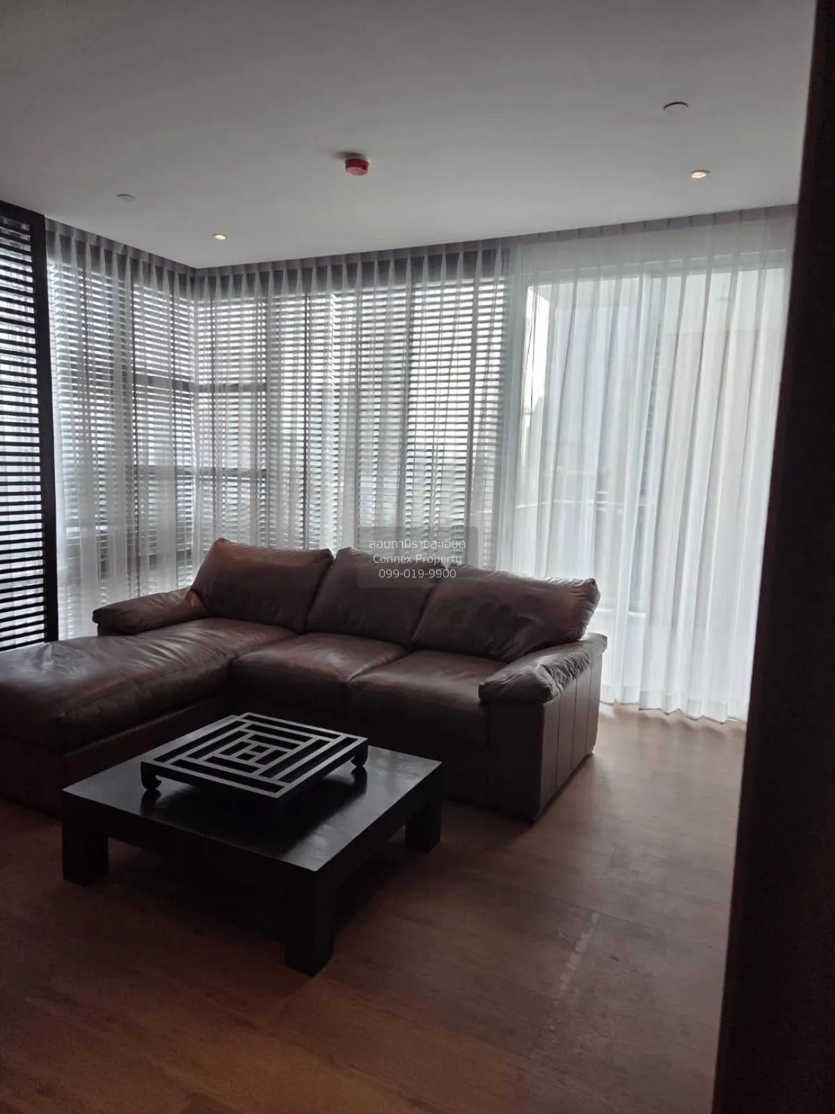3 Bedroom condo in Fullerton Sukhumvit