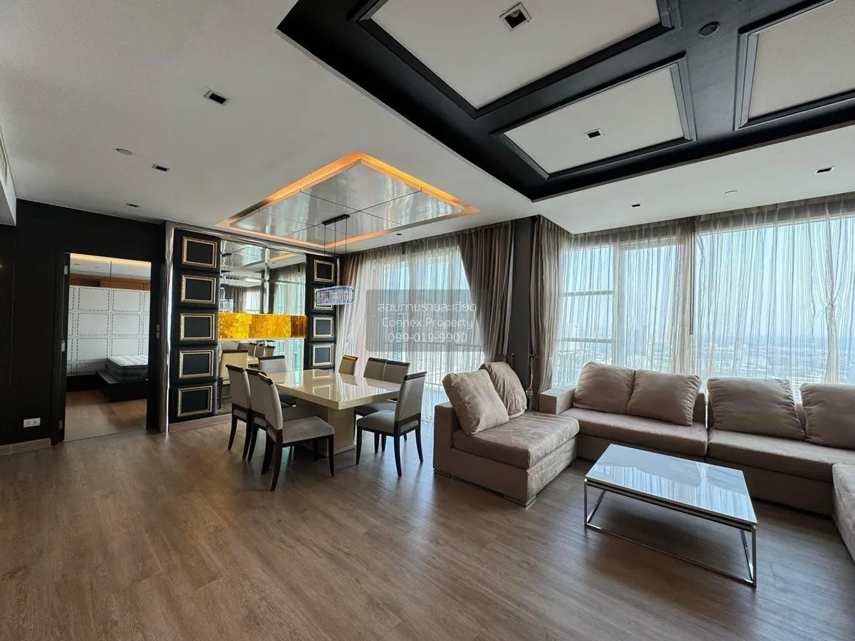 4 Bedroom condo in Fullerton Sukhumvit