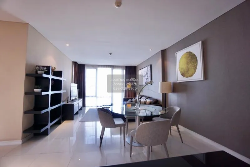 2 Bedroom condo in Fullerton Sukhumvit