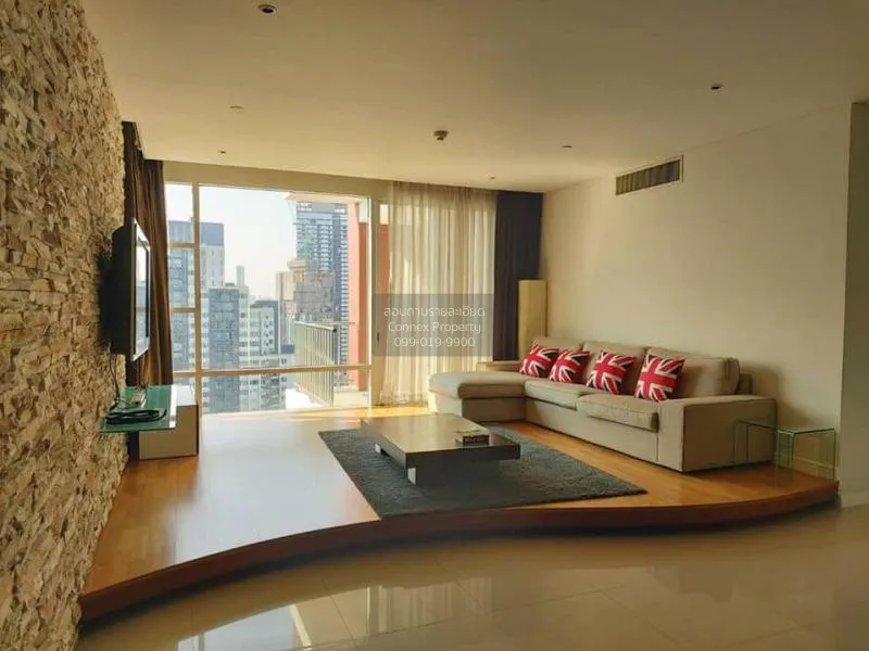 3 Bedroom condo in Fullerton Sukhumvit