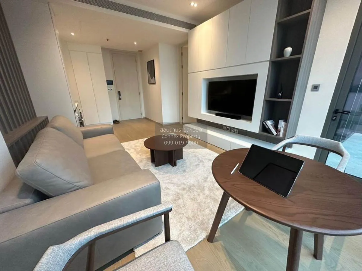 1 Bedroom condo in The Strand Thonglor