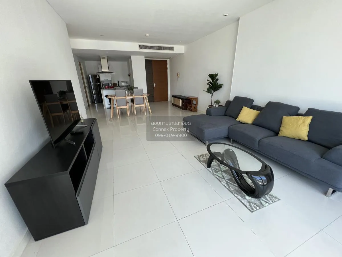2 Bedroom condo in Fullerton Sukhumvit