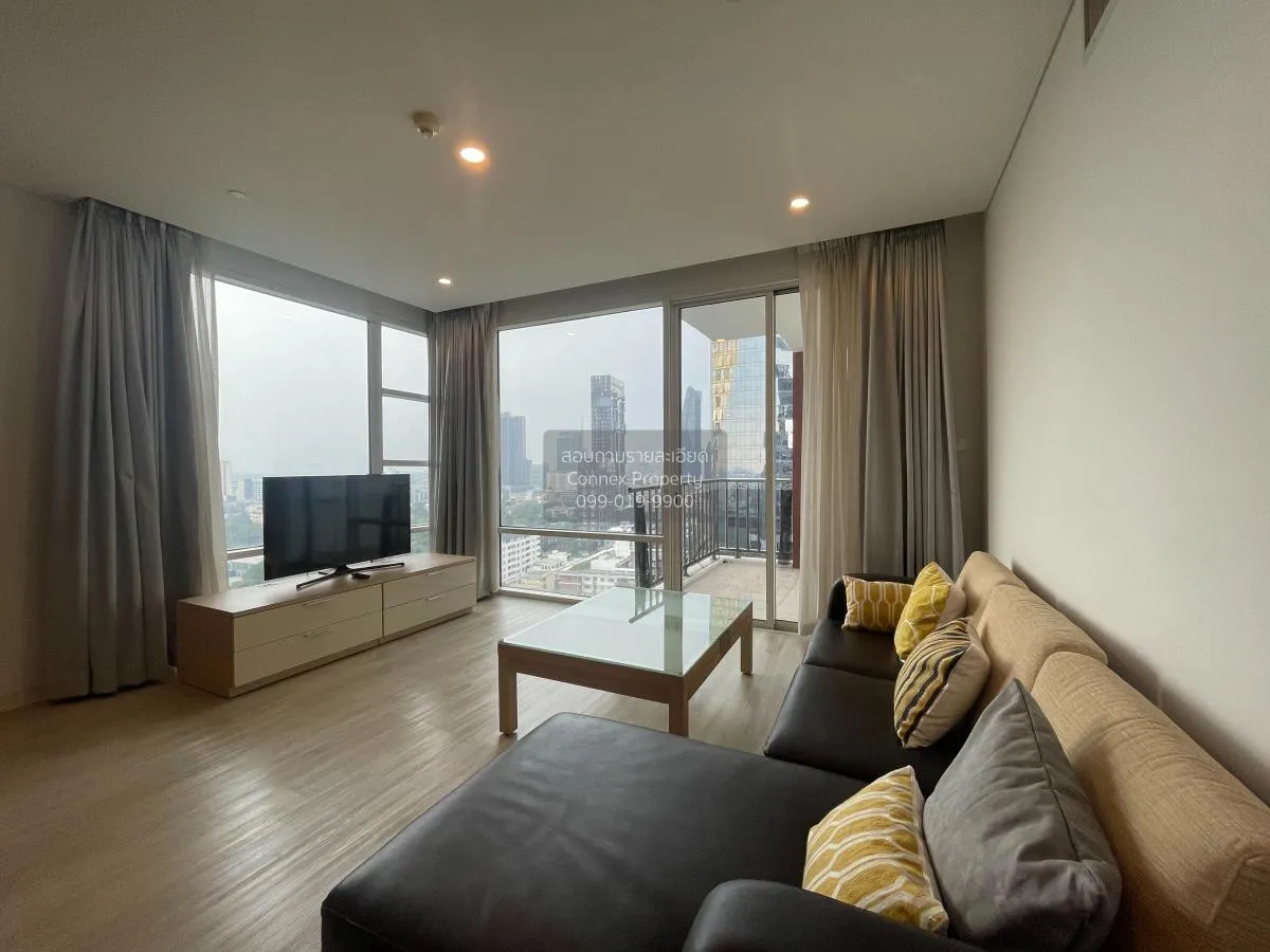 3 Bedroom condo in Fullerton Sukhumvit