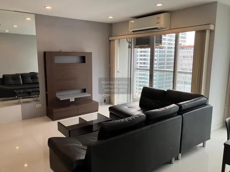 2 Bedroom condo in Silom Suite