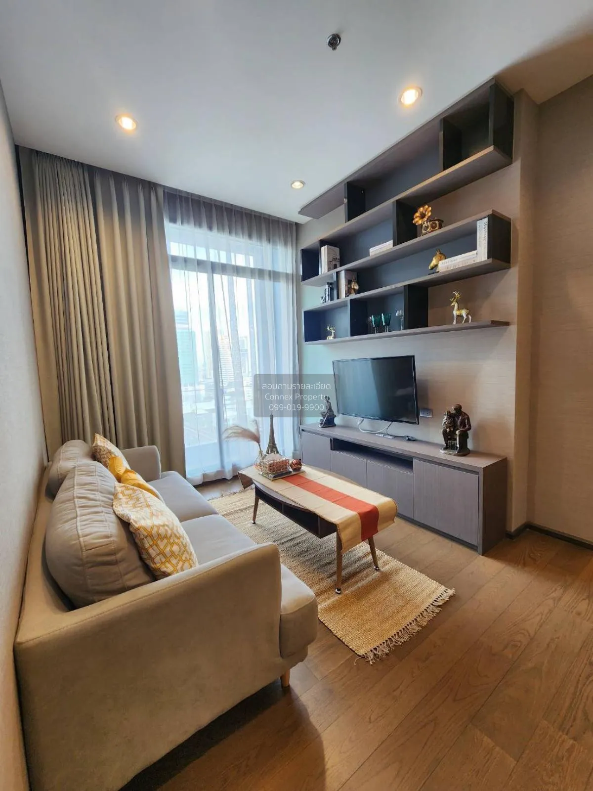 2 Bedroom condo in The Diplomat Sathorn