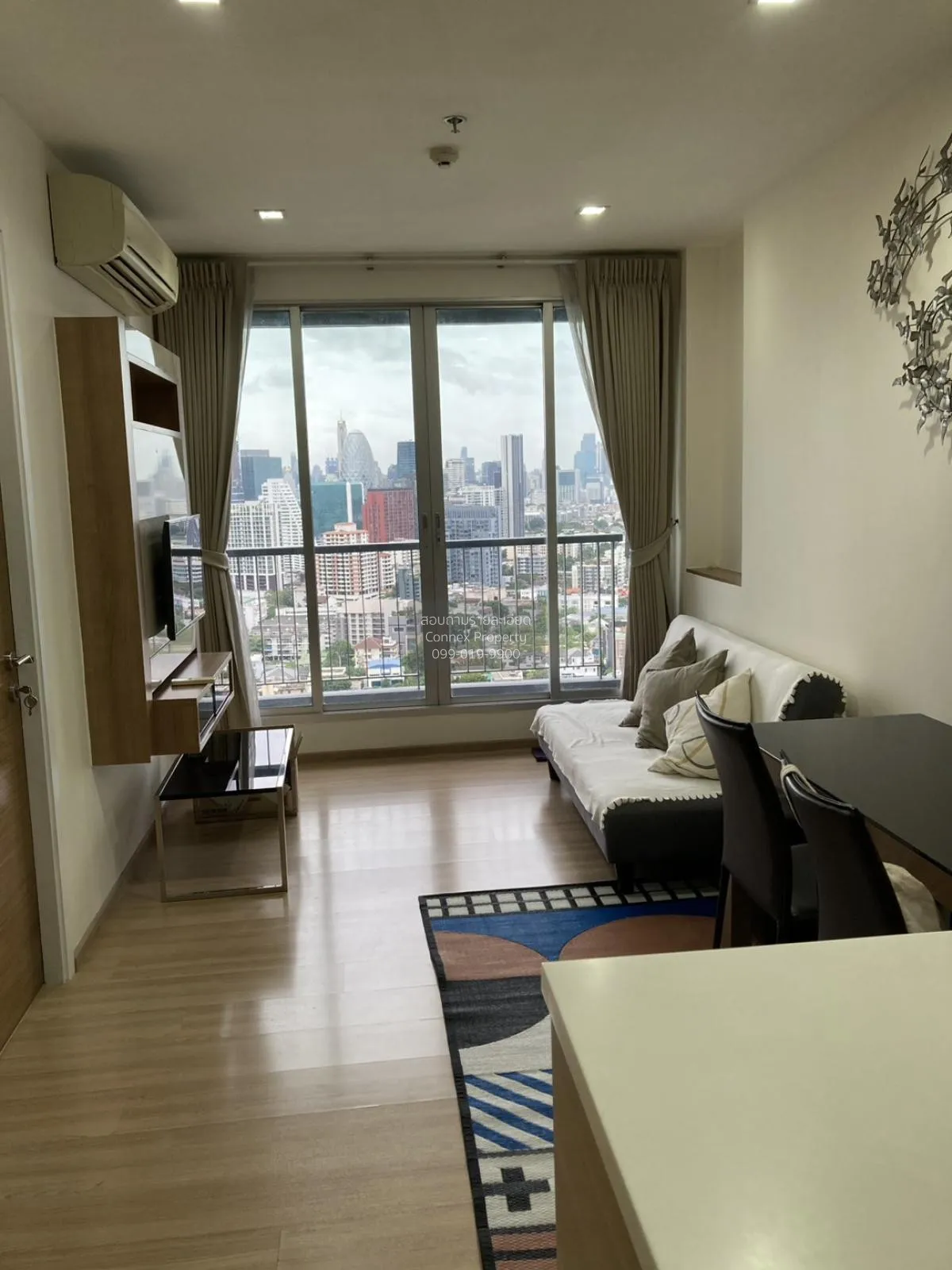 1 Bedroom condo in Rhythm Phahol-Ari