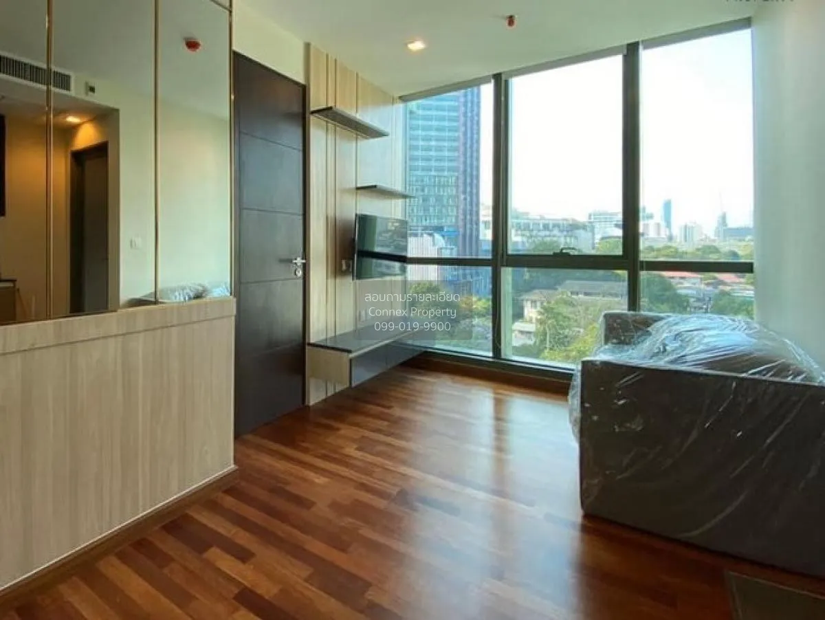 1 Bedroom condo in Wish Signature Midtown Siam