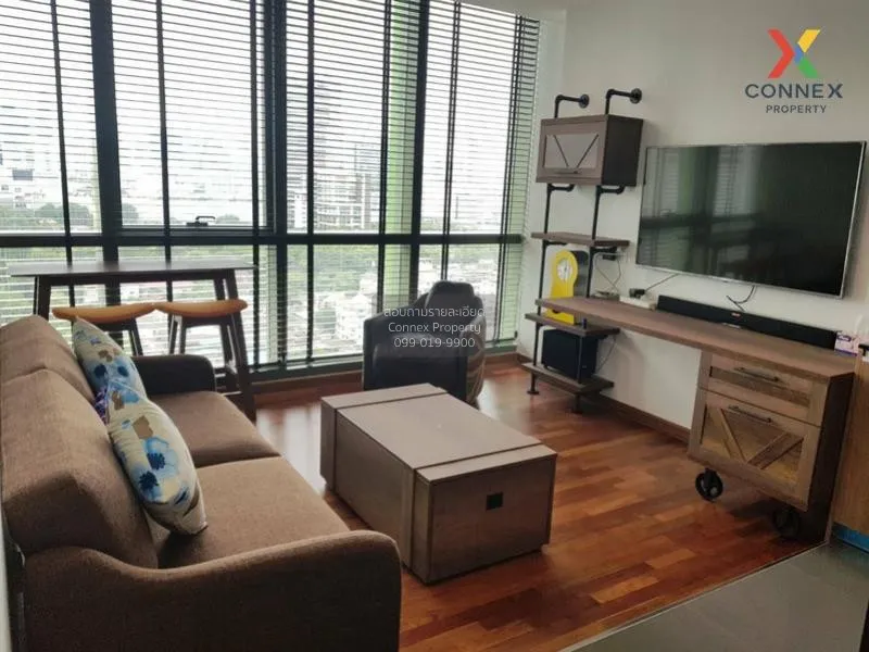 2 Bedroom condo in Wish Signature Midtown Siam