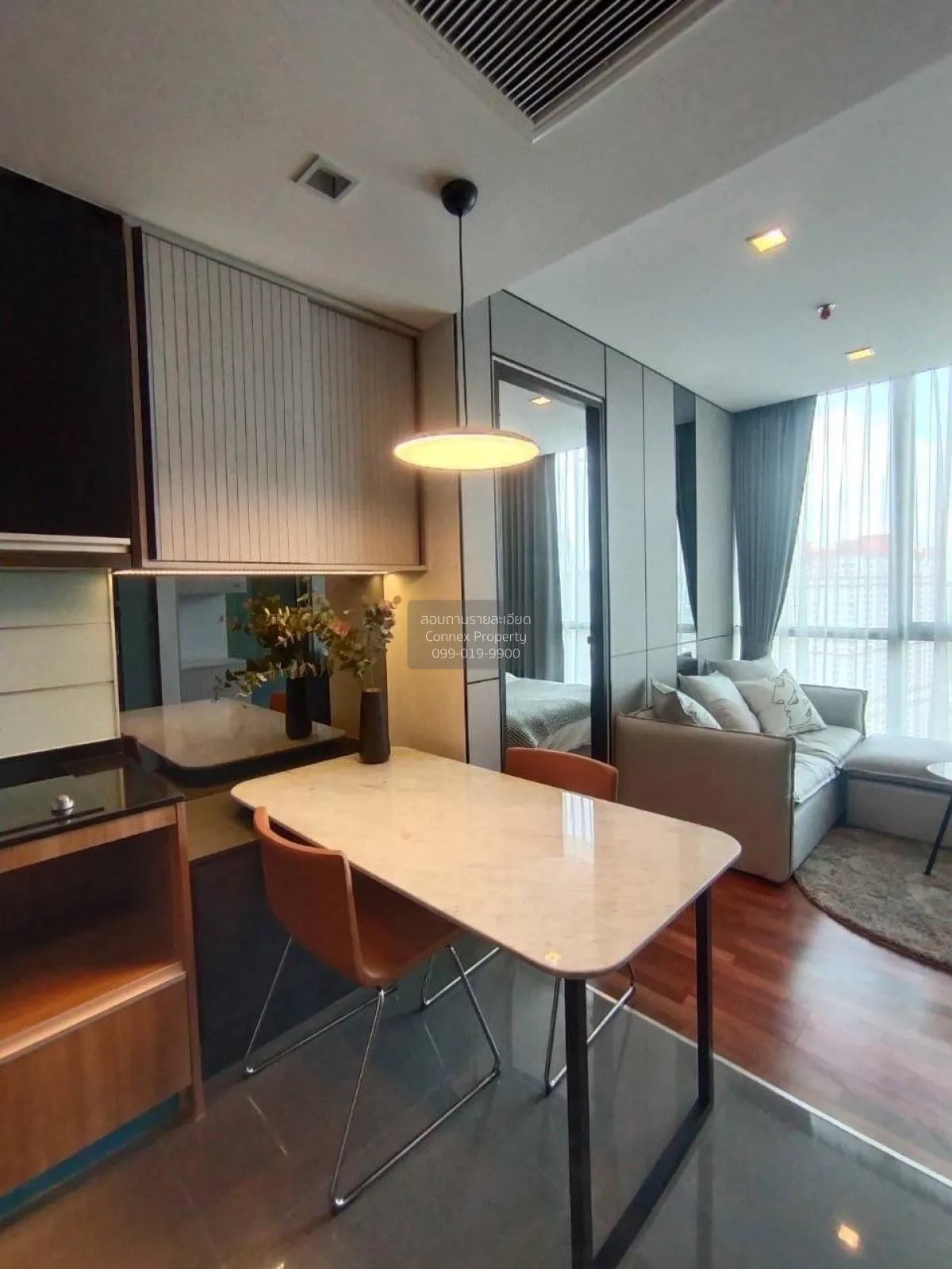 1 Bedroom condo in Wish Signature Midtown Siam