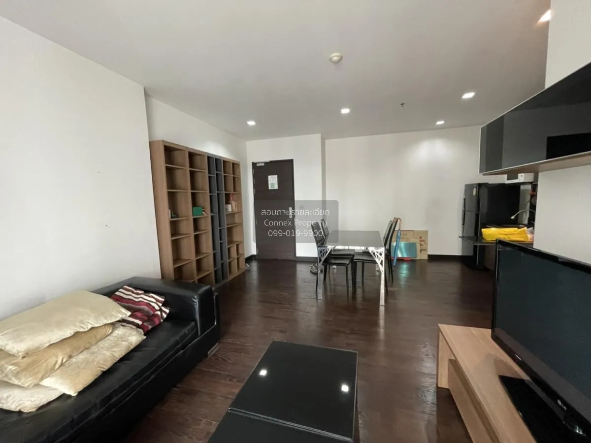 2 Bedroom condo in IDEO Q Phayathai