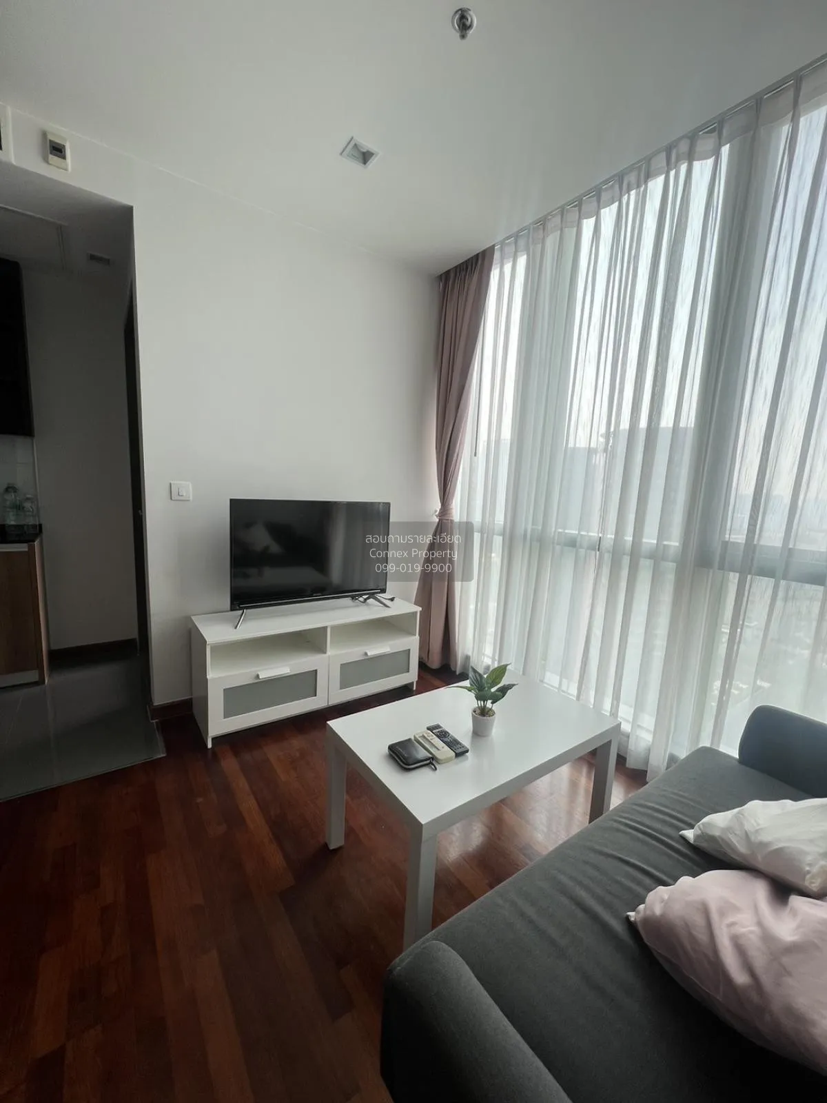 1 Bedroom condo in Wish Signature Midtown Siam