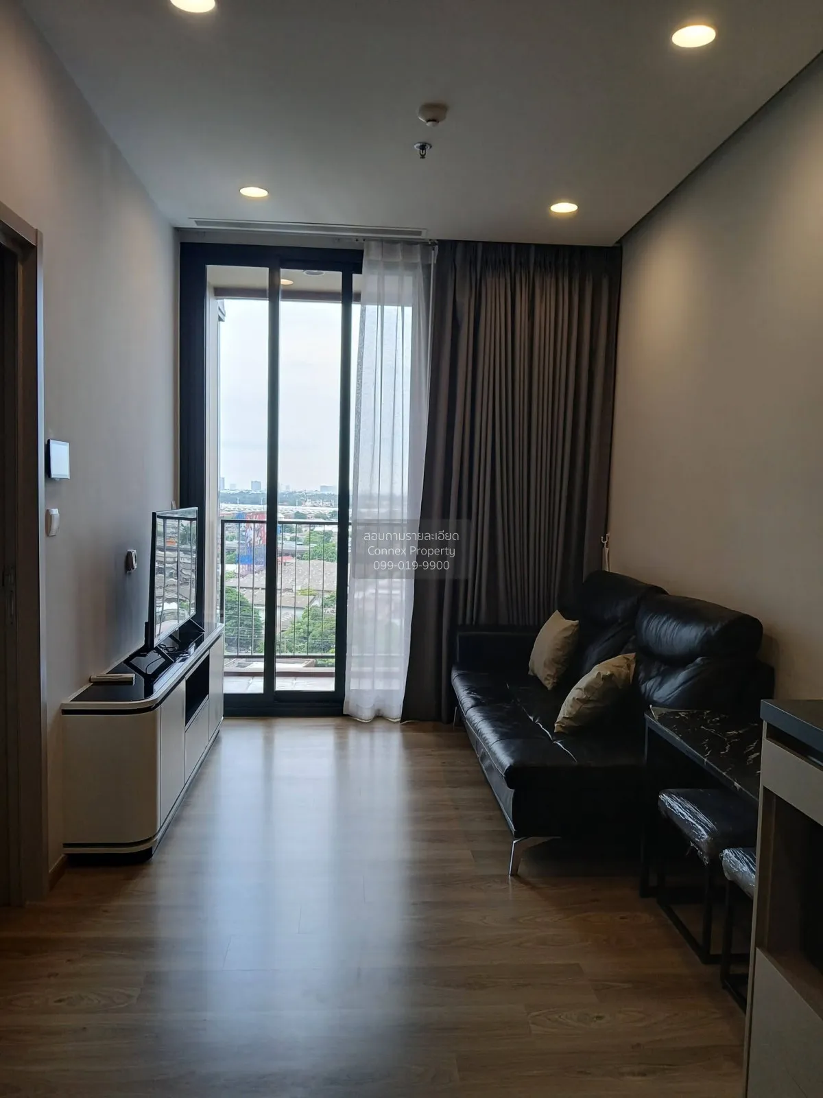1 Bedroom condo in Oka Haus Sukhumvit 36