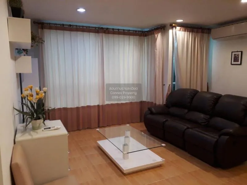 2 Bedroom condo in The Address Sukhumvit 42